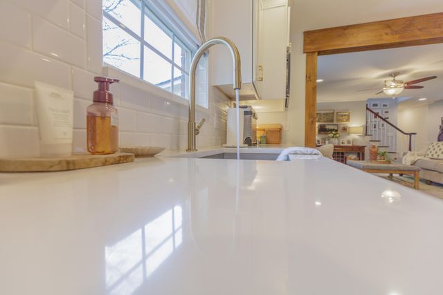 2708 Indian Creek Lane, Ooltewah, TN 37363