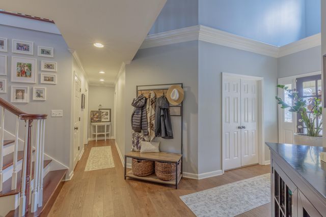 2708 Indian Creek Lane, Ooltewah, TN 37363