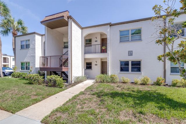 7701 STARKEY ROAD 528, Seminole, FL 33777