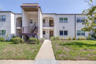 7701 STARKEY ROAD 528, Seminole, FL 33777