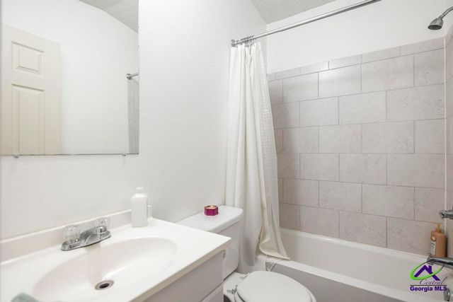 172 OLD EASTMAN Road, Cochran, GA 31014