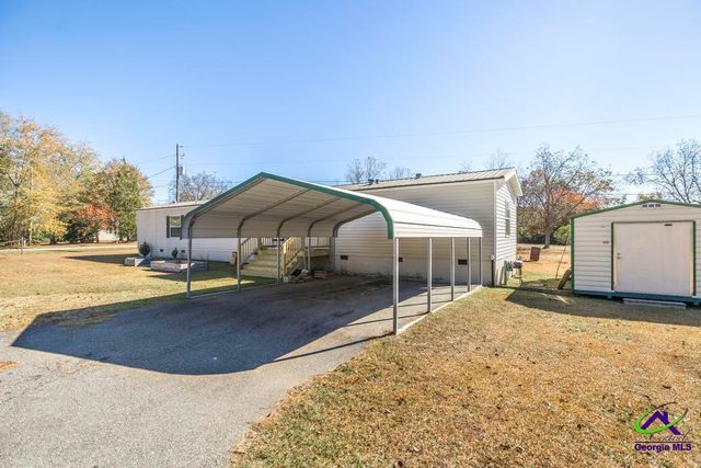 172 OLD EASTMAN Road, Cochran, GA 31014