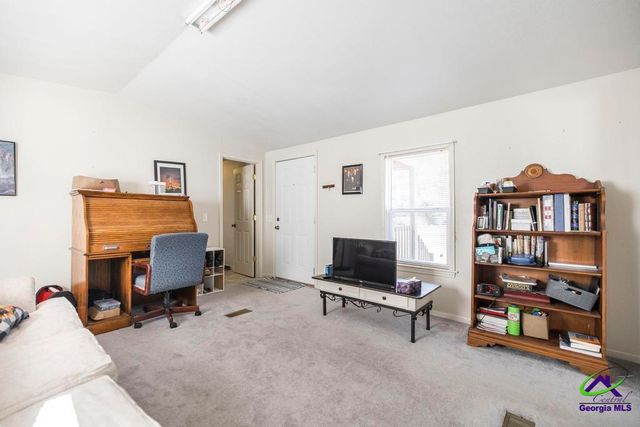 172 OLD EASTMAN Road, Cochran, GA 31014