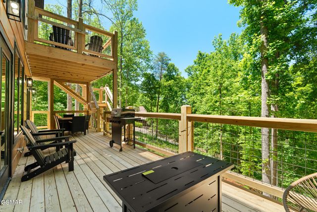 3307 Shagbark Hickory Ridge, Sevierville, TN 37862