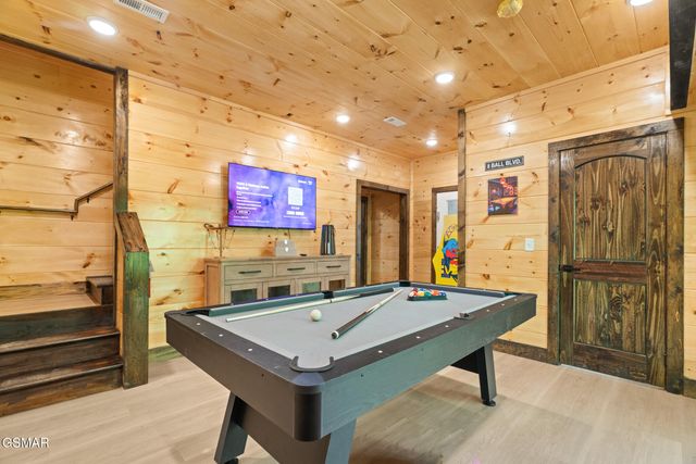 3307 Shagbark Hickory Ridge, Sevierville, TN 37862
