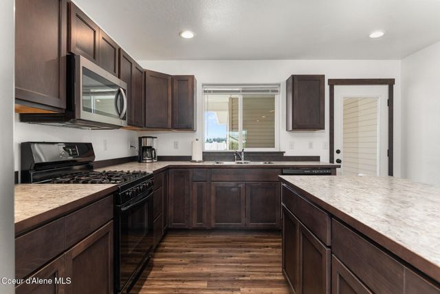 8724 N Spokane ST, Post Falls, ID 83854
