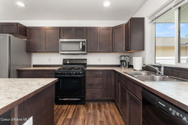 8724 N Spokane ST, Post Falls, ID 83854