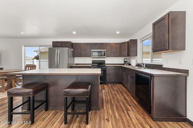 8724 N Spokane ST, Post Falls, ID 83854