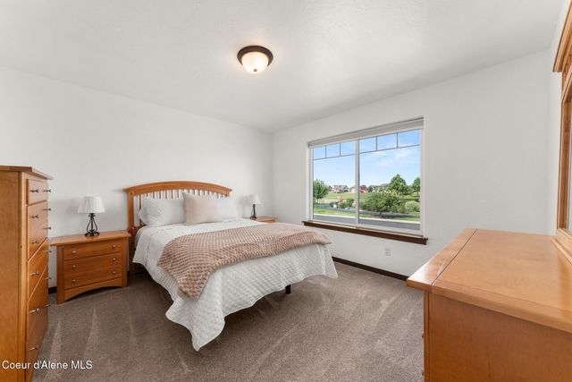 8724 N Spokane ST, Post Falls, ID 83854