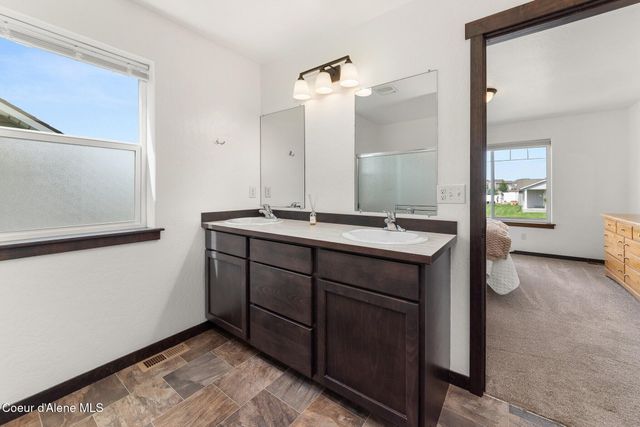 8724 N Spokane ST, Post Falls, ID 83854