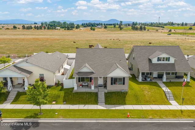 8724 N Spokane ST, Post Falls, ID 83854