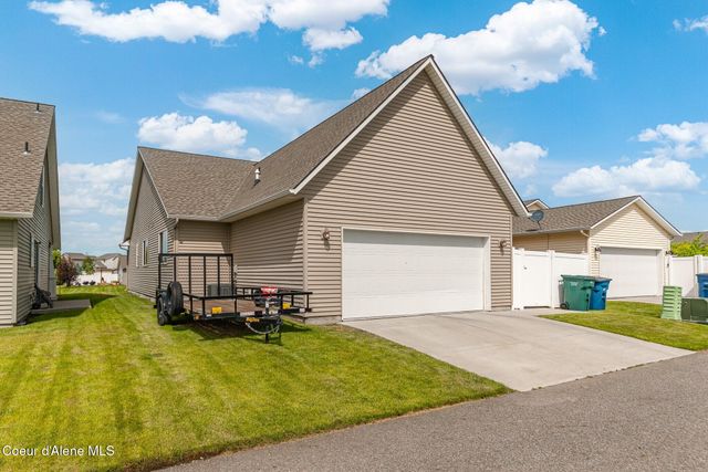 8724 N Spokane ST, Post Falls, ID 83854