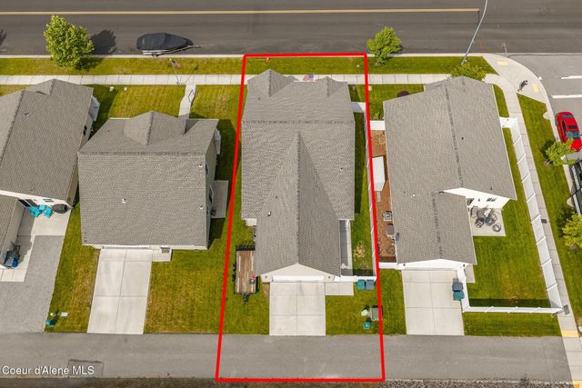8724 N Spokane ST, Post Falls, ID 83854