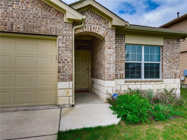 471 Cibolo Creek DR, Kyle, TX 78640