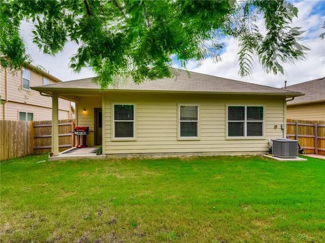 471 Cibolo Creek DR, Kyle, TX 78640