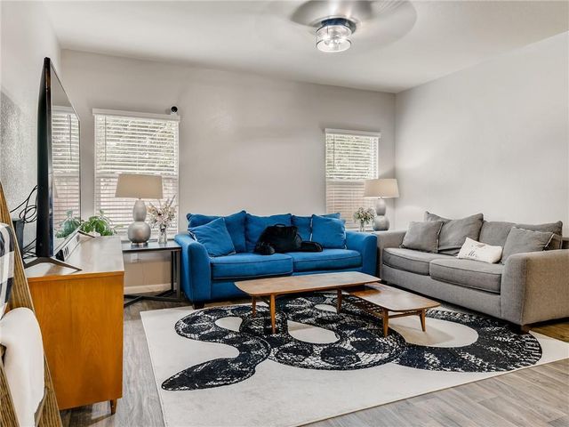 471 Cibolo Creek DR, Kyle, TX 78640