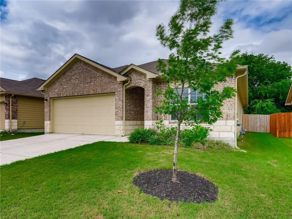 471 Cibolo Creek DR, Kyle, TX 78640