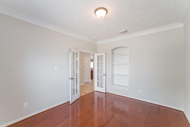 9402 Empress Crossing Drive, Spring, TX 77379