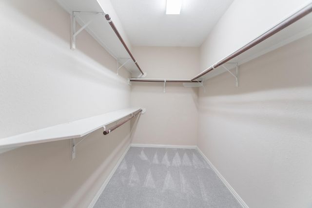 9402 Empress Crossing Drive, Spring, TX 77379