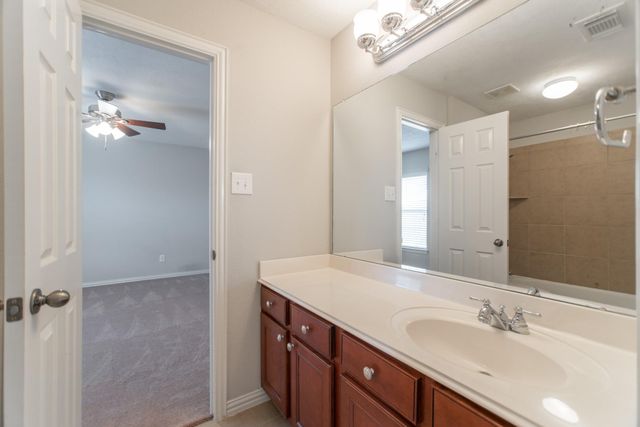 9402 Empress Crossing Drive, Spring, TX 77379