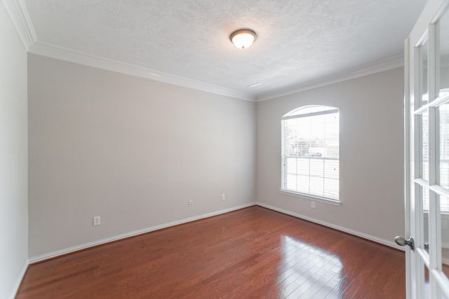 9402 Empress Crossing Drive, Spring, TX 77379