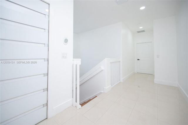 1046 NE 17th Ter, Homestead, FL 33033