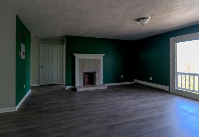 283 Privilege St 6, Woonsocket, RI 02895