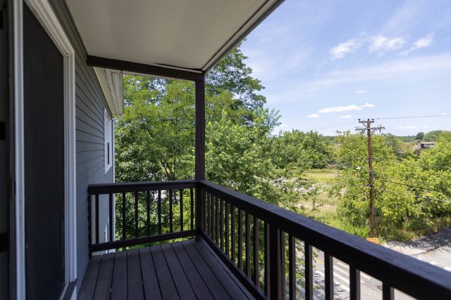 283 Privilege St 6, Woonsocket, RI 02895