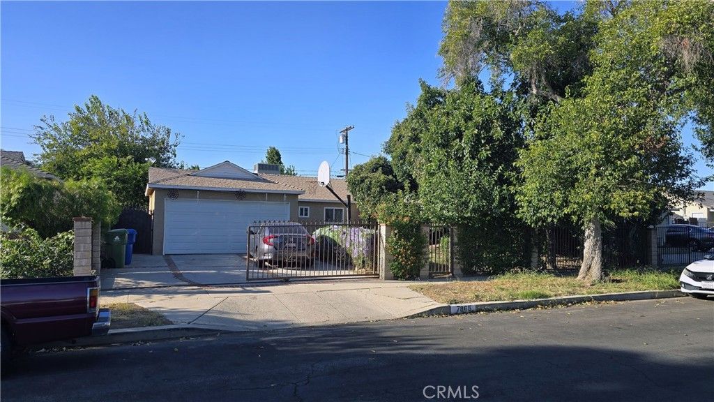 7865 Jamieson, Reseda, CA 91335 — exterior