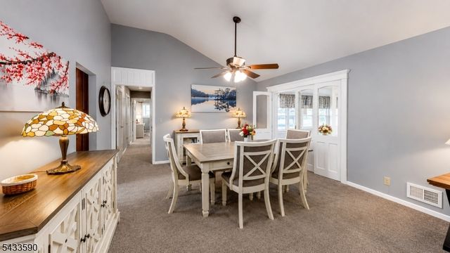 4 Meade Ct, Piscataway Twp., NJ 08854