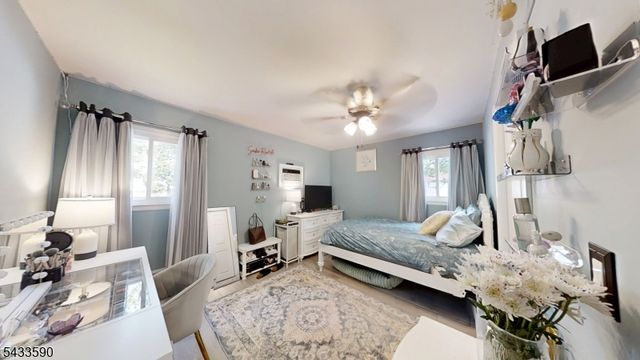 4 Meade Ct, Piscataway Twp., NJ 08854