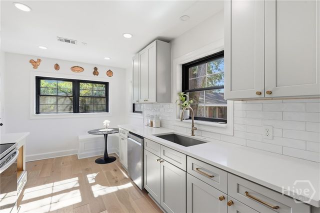 719 E 55th Street, Savannah, GA 31405