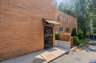 574-580 Anderson Avenue, Cliffside Park, NJ 07010