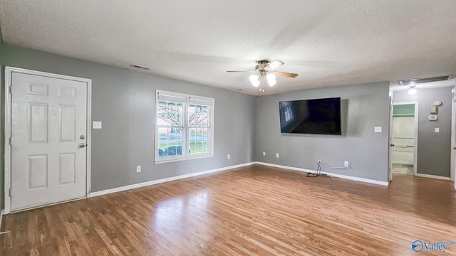 301 Crutcher Circle, Athens, AL 35611