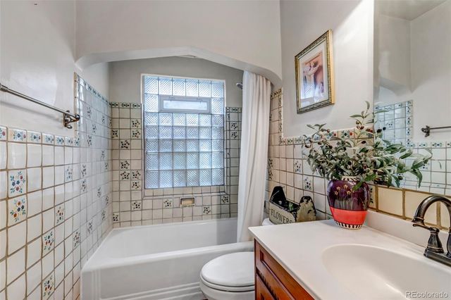 1260 Dahlia Street, Denver, CO 80220