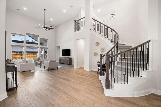4130 Pleasant Ridge Drive, Spring, TX 77386