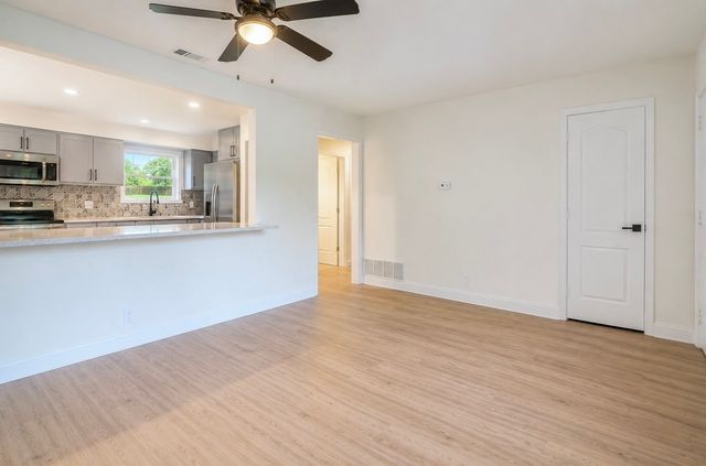 500 N Main Street, Joshua, TX 76058