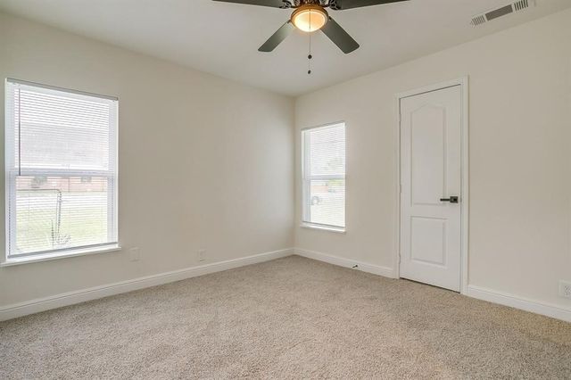 500 N Main Street, Joshua, TX 76058