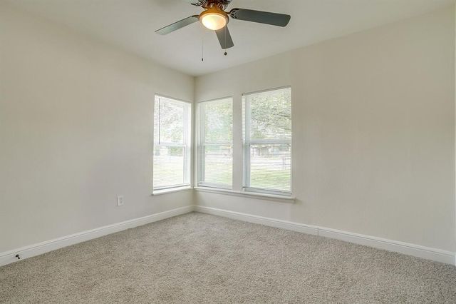 500 N Main Street, Joshua, TX 76058