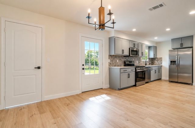 500 N Main Street, Joshua, TX 76058