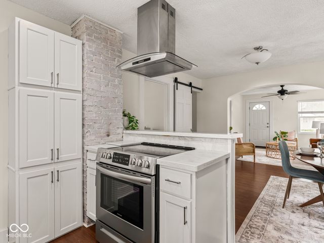 5126 Ralston Avenue, Indianapolis, IN 46205