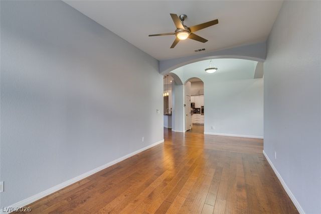 2042 Poetry Avenue, Henderson, NV 89052