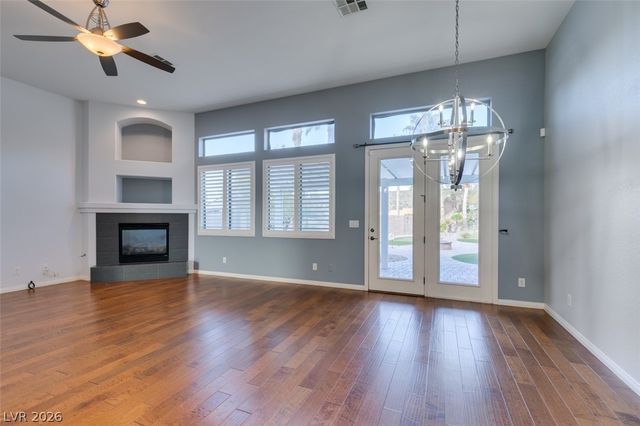 2042 Poetry Avenue, Henderson, NV 89052