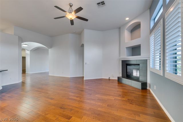 2042 Poetry Avenue, Henderson, NV 89052