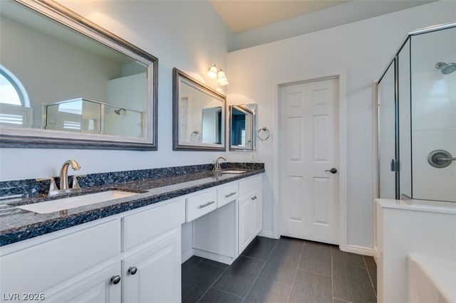 2042 Poetry Avenue, Henderson, NV 89052