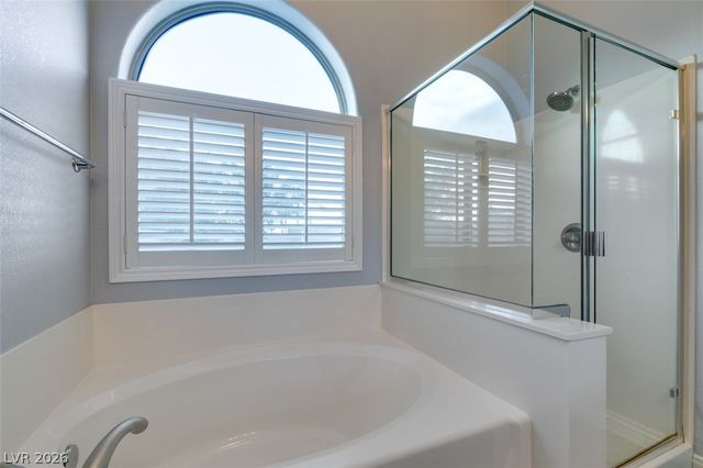 2042 Poetry Avenue, Henderson, NV 89052