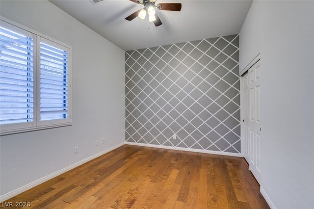 2042 Poetry Avenue, Henderson, NV 89052