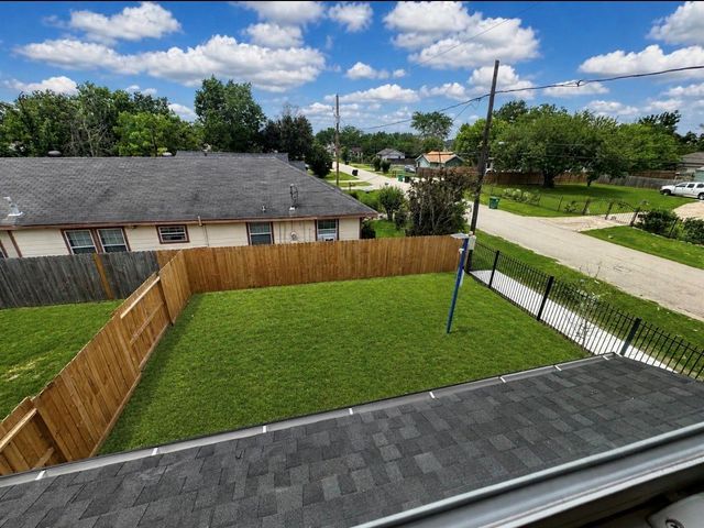 5921 Eastland Street, Houston, TX 77028