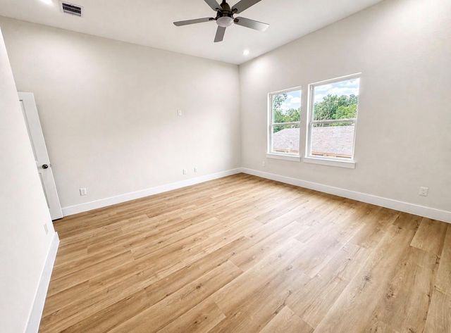 5921 Eastland Street, Houston, TX 77028