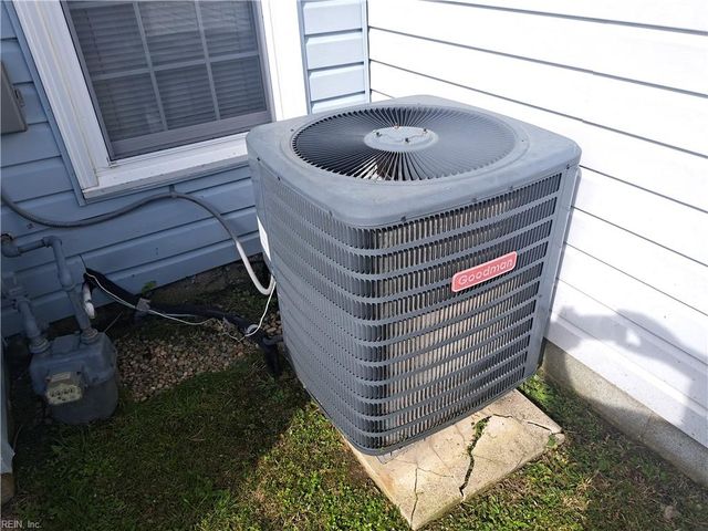 1702 Purchase ARCH, Virginia Beach, VA 23454